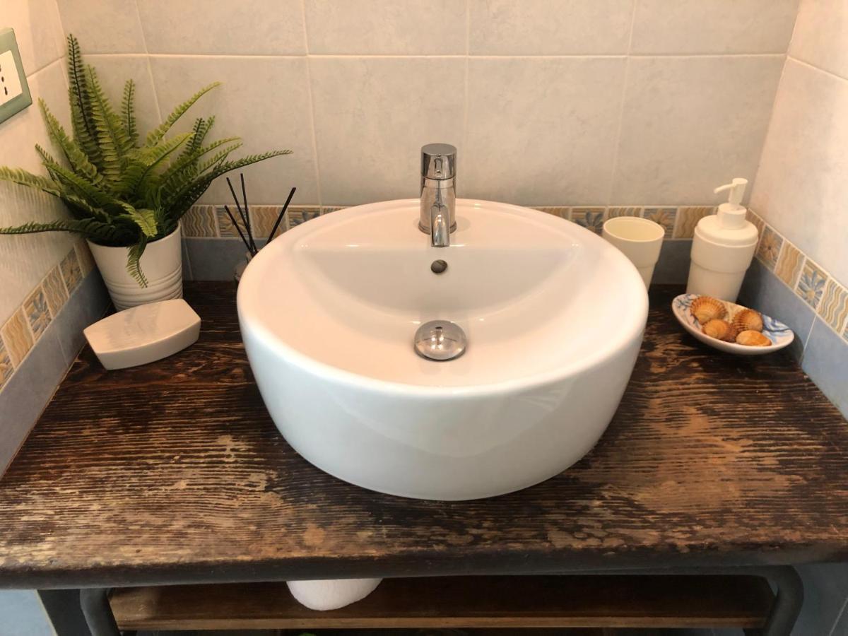 Trentapassidalmare Quinto Al Mare Apartment Genoa Bagian luar foto